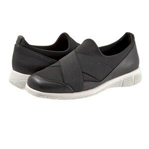 Women's Trotters® Urbana Black Size 9.5M New in Box